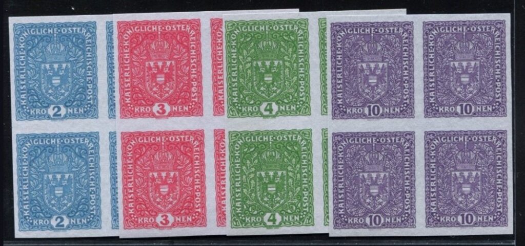 Czechoslovakia I – Preliminary / Concurrent Issues – Imperforate 4-Blocks, Large Light Overprints, 1917, ex Wiener Post Archive. The definitive perforated versions are considered the first Czechoslovak stamps, as they came into the possession of the Czechoslovak state after October 28, 1918, and were valid until the issuance of the Hradčany series on December 18, 1918 – and even beyond that date.