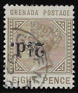 GRENADA, přetisk typu 20, 1891, 2½ d. na 8 d. šedo-hnědá, použitý exemplář s variantou „přetisk 2½d. vzhůru nohama“, lehce orazítkováno černou barvou. Extrémně vzácné – uvedeno v katalogu Stanley Gibbons, ale neoceněno v nepoužitém či použitém stavu. Tato známka chyběla dokonce i ve slavné sbírce Grenady Josepha Hackmaye. Katalog Stanley Gibbons 47b.